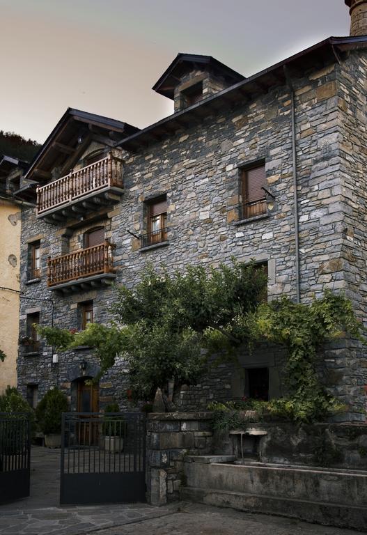 Apartamentos Casa Buisan بروتو المظهر الخارجي الصورة