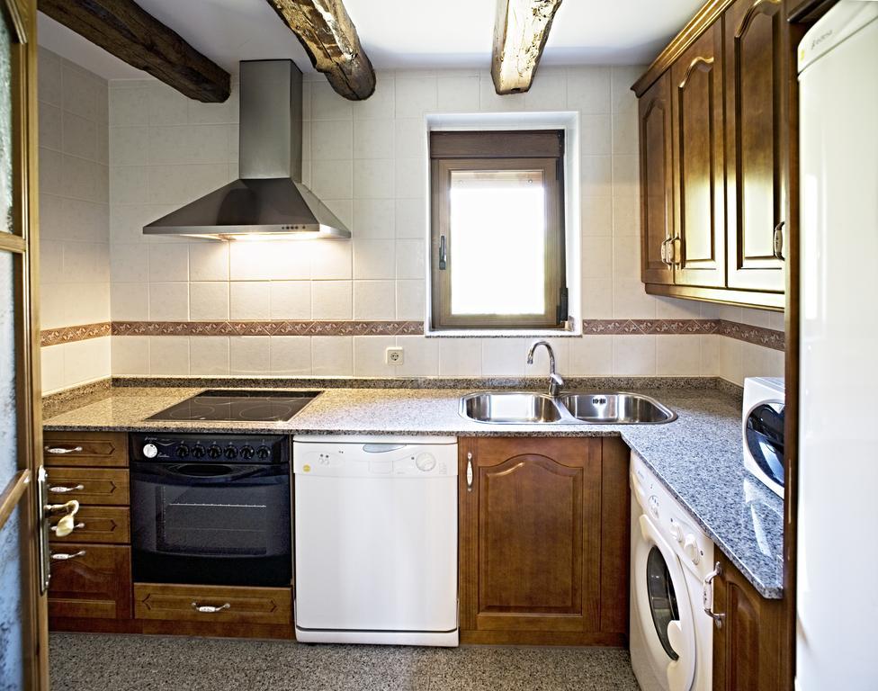 Apartamentos Casa Buisan بروتو الغرفة الصورة