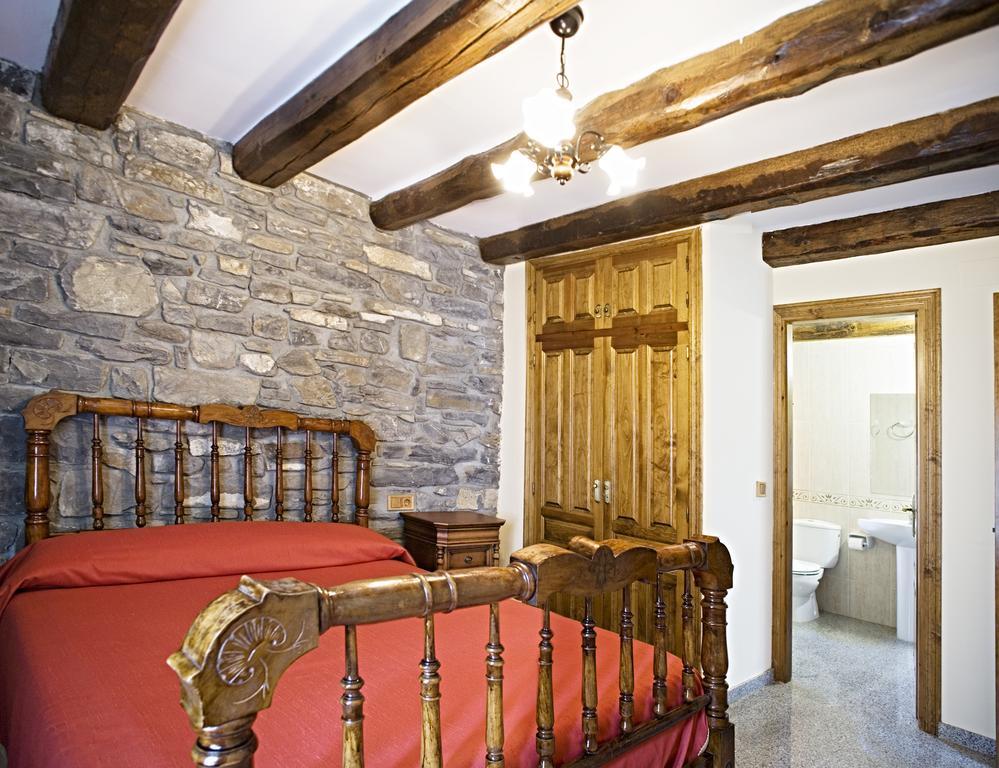 Apartamentos Casa Buisan بروتو الغرفة الصورة
