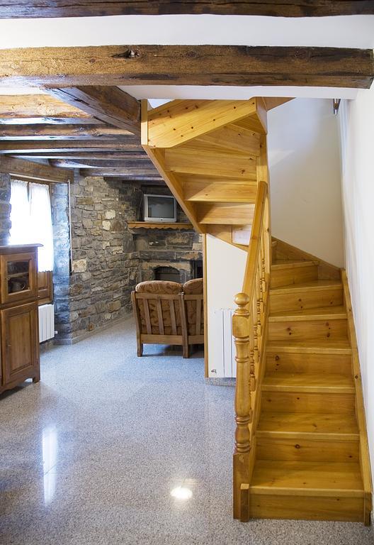 Apartamentos Casa Buisan بروتو الغرفة الصورة